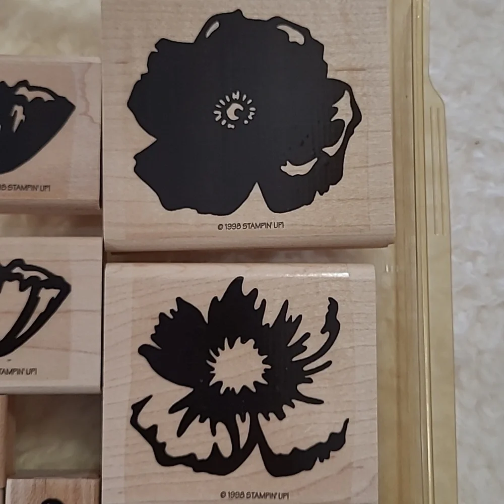 Stampin'Up! 1998 Definitely Decorative Beautiful Blossoms Two Step Stamp Set RET